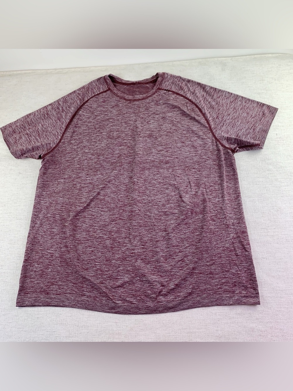 Lululemon Men's Short-Sleeve Crewneck tee Shirt Burgundy marled size XXL
